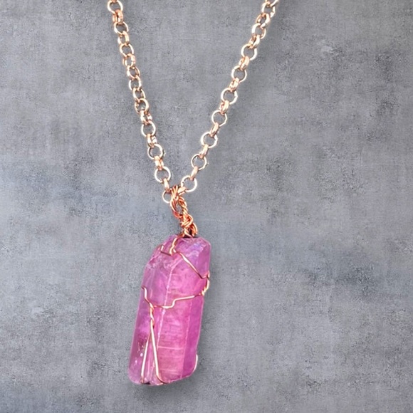 Copper wire wrapped pink quartz and matching necklace - Picture 2 of 5